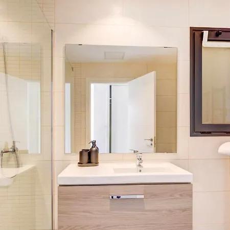 Puipana Precioso Con Piscina 아파트